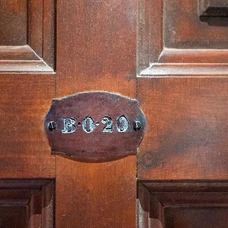 In Zona Esclusiva Accesso Sul Mare *